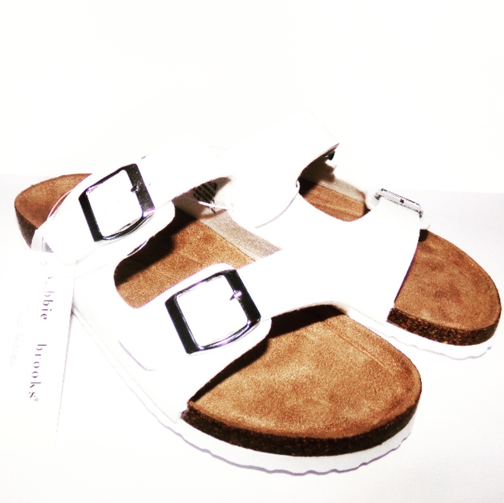 Bobbie brooks sandles